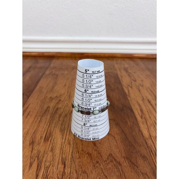 B10 Sterling Silver 925 Vintage Bracelet Green Stone Old Money Coquette Asian - Picture 7 of 9